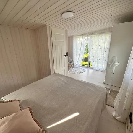 Fully Equipped New Tiny-house بيت للعطل كوريسارِ