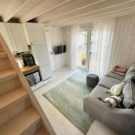 Fully Equipped New Tiny-house بيت للعطل كوريسارِ