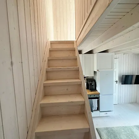 Fully Equipped New Tiny-house *